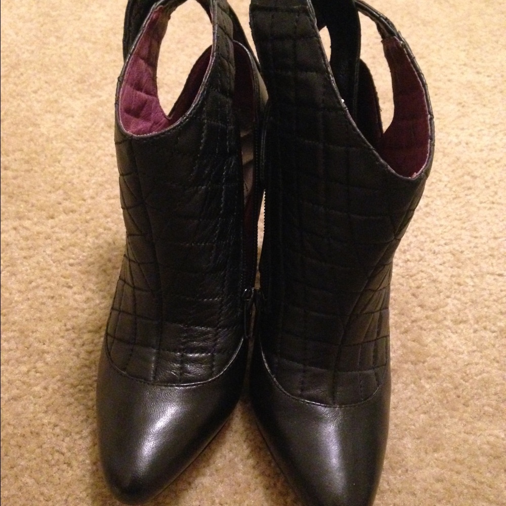 Sam Edelman booties - Picture 3 of 4